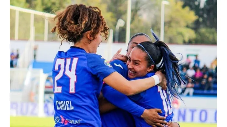 Celebra Cruz Azul: No se suspenderá la Liga MX Femenil antes de tiempo