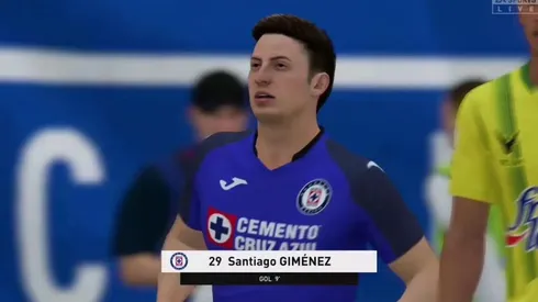 El hilarante TikTok de Santi previo a su debut en la eLiga MX