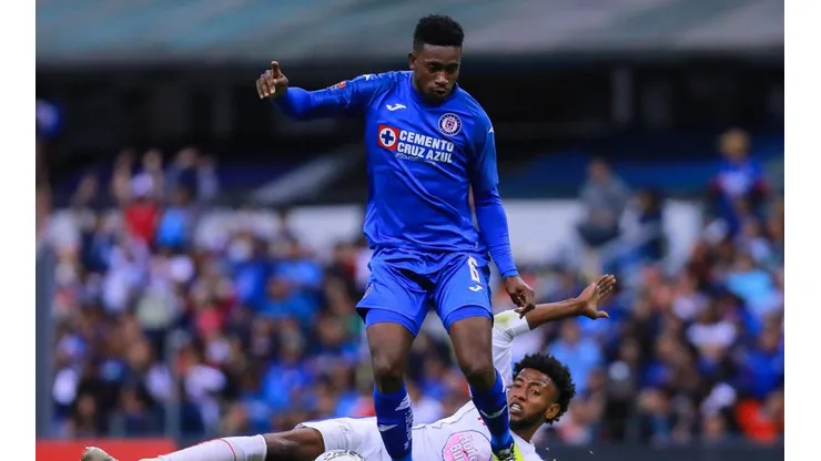 Borja aún no ha podido ganar con Cruz Azul en la eLiga MX