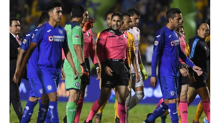Oficial: Cruz Azul ya llegó a acuerdo para diferir los salarios del plantel