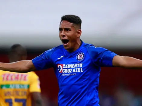 Luis Romo niega que le pese la camiseta de Cruz Azul