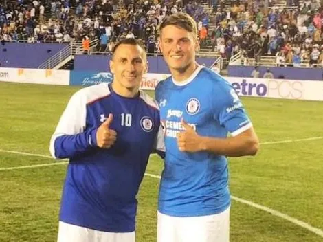 Chaco revela detalles inéditos del debut de Santi en Cruz Azul