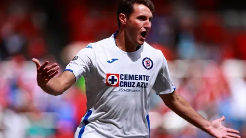 Santiago Giménez ha demostrado su talento en el Clausura 2020