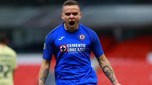 'Cabecita' celebra su tanto al América