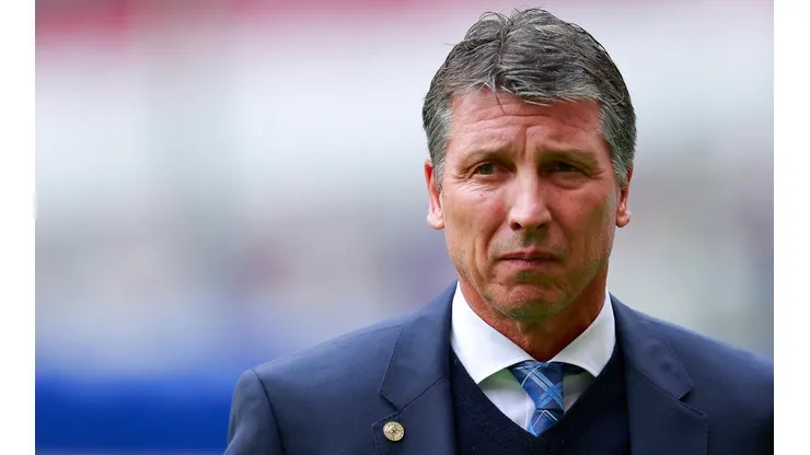 El entrenador está a dos victorias de llevar al equipo a un grupo selecto