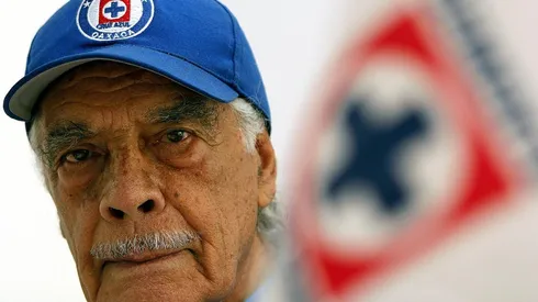 Ignacio Trelles siempre se mostró como un fiel aficionado de Cruz Azul.