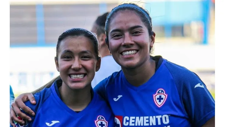 ¿Qué canal transmite Pumas vs Cruz Azul Femenil por la J10 de Liga MX?