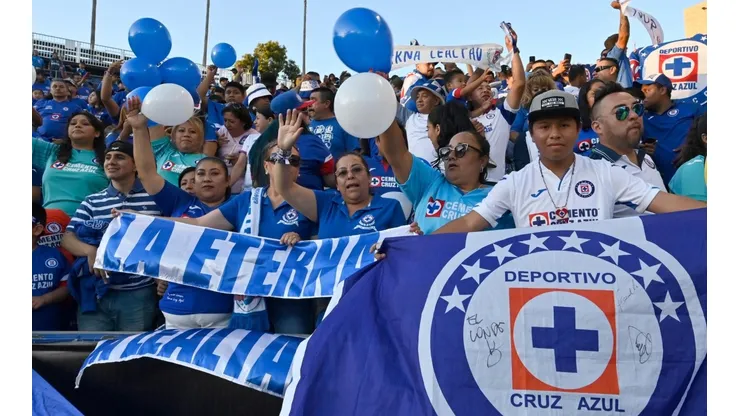 Fanáticos se congregan en la previa del Cruz Azul vs. Tigres del Clausura 2020
