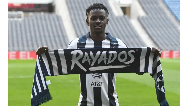 Aké Loba dispara contra Cruz Azul: "La mejor decisión fue llegar a Rayados"