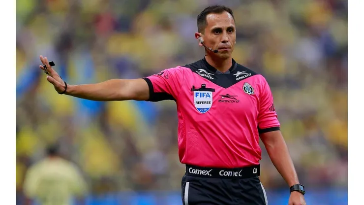 Luis Enrique Santander será el árbitro de Cruz Azul vs Xolos