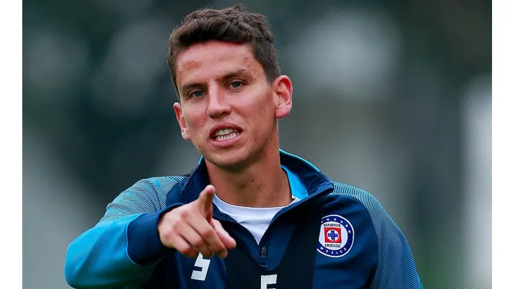 Lichnovsky entrena a la par y podría volver a jugar este fin de semana