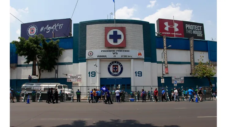 ¿Por qué Cruz Azul aún no encuentra donde construir su nuevo estadio?