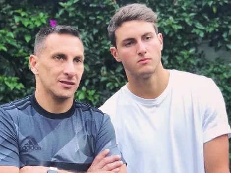 Santi comparte entrevista con el Chaco y recuerda su debut en Cruz Azul