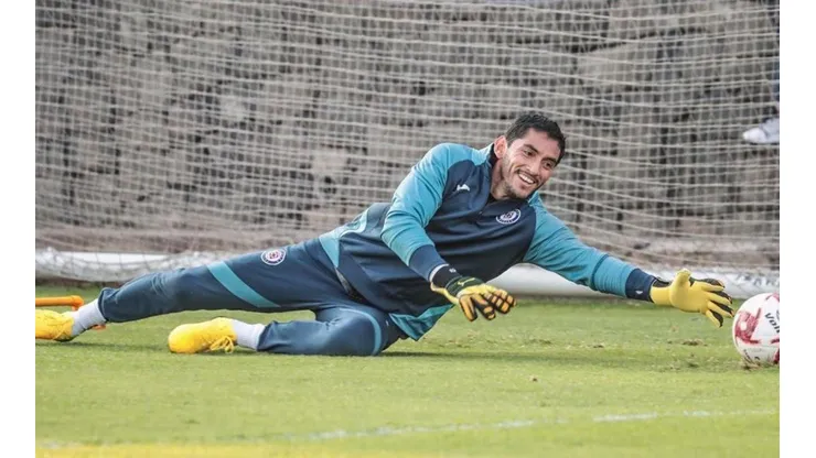 José de Jesús Corona no llegó a la práctica de hoy de Cruz Azul