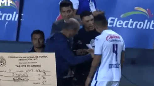 Mostraron la tarjeta de cambio que provocó polémica en el Morelia-Cruz Azul