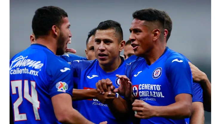 Cruz Azul vuelve a remontar y se queda con el triunfo ante Tigres UANL