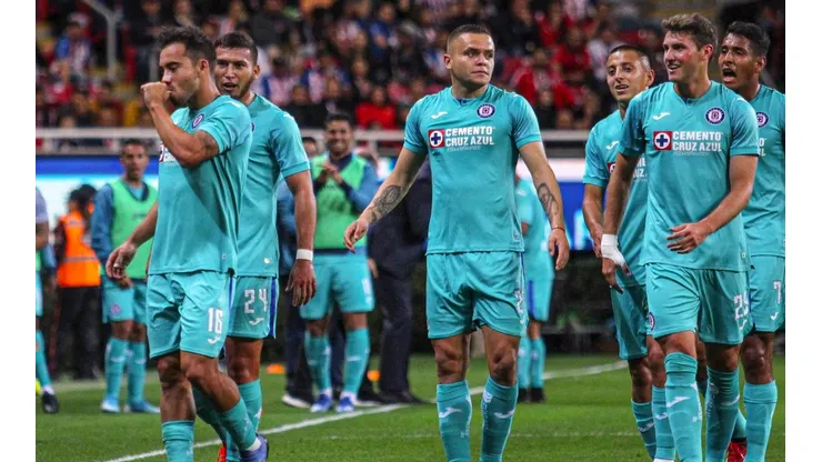 Plantel de Cruz Azul calienta por redes sociales el juego ante Tigres
