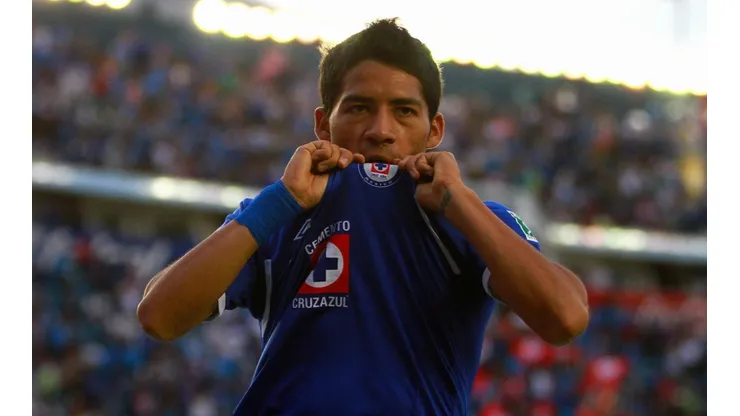 Javier Aquino recuerda su paso por Cruz Azul: "Yo quiero mucho al club"