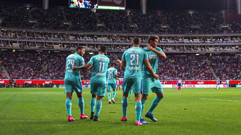 El equipo celeste doblegó a Chivas en el Estadio Akron