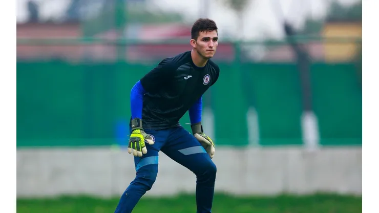 Jurado en pretemporada con Cruz Azul