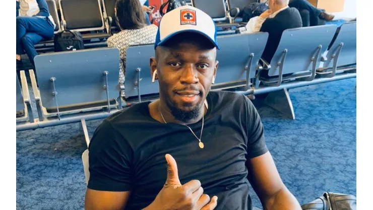 De lujo: Usain Bolt se convierte en el nuevo aficionado de Cruz Azul