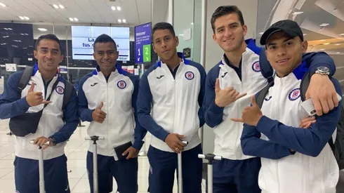 Cruz Azul ya viaja rumbo a Jamaica para enfrentar a Portmore United