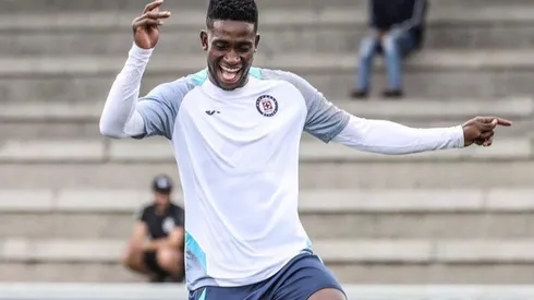 Borja ya tiene su visa de trabajo y puede ver su debut ante Chivas