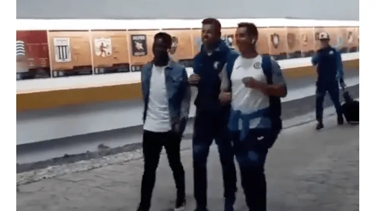 Jonathan Borja llegó al Azteca para ver Cruz Azul vs Pachuca