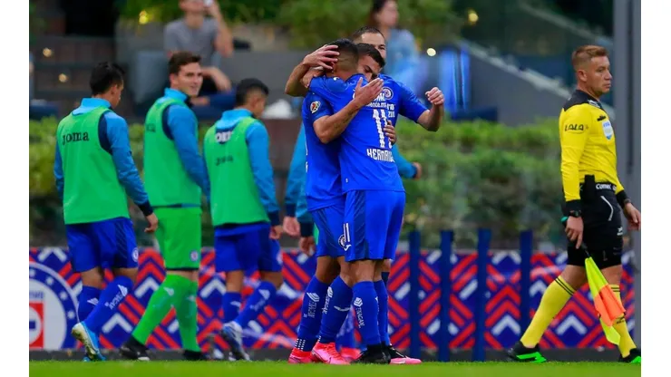 VIDEO: Gol de Escobar y encabeza la remontada de Cruz Azul