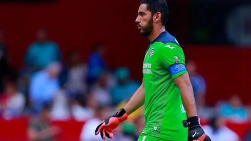 Chuy Corona pasa de abucheos a aplausos