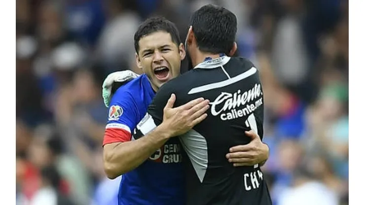 Aguilar defendió a Jesús Corona y lo respalda como titular en Cruz Azul