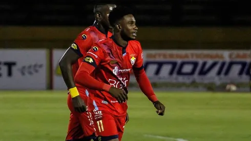 Borja llegará este lunes en la noche para reportarse