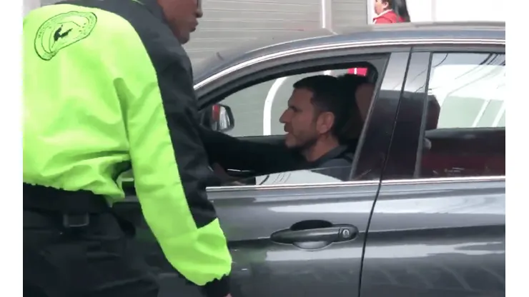 Jaime Lozano llega al Nemesio Diez a ver a Santi y Alvarado