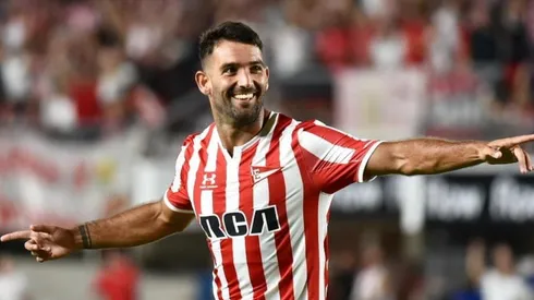 Caute anota doblete en Argentina tras un año y dos meses sin goles