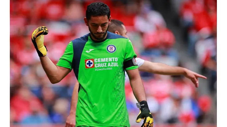 Aficionados pidieron que Jesús Corona deje Cruz Azul