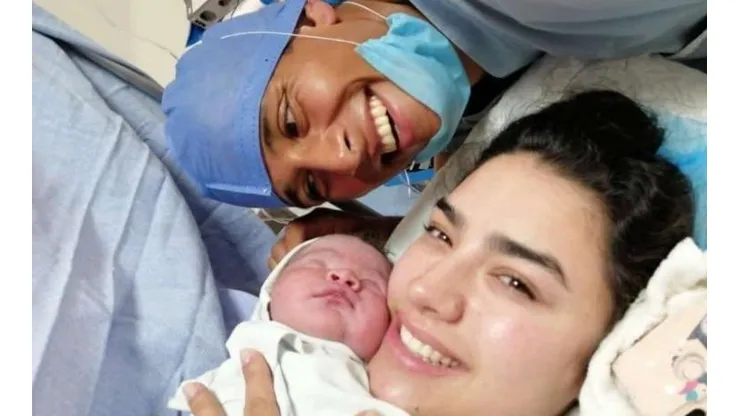 Con la torta bajo el brazo: Luis Romo se convierte en padre por segunda vez