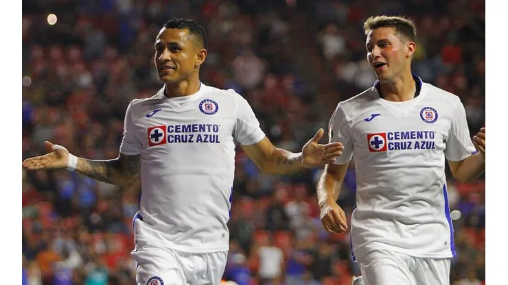 Cruz Azul confirma su uniforme para visitar al Toluca.