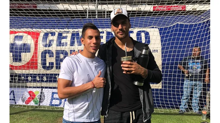 Passerini y Castro llegan al Azteca para ver Cruz Azul vs Santos Laguna