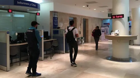 Alex Castro presenta los exámenes médicos para firmar con Cruz Azul