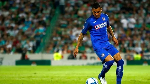 Cruz Azul define su uniforme para enfrentar a Santos Laguna.