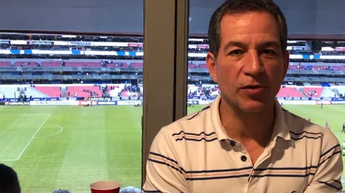 El periodista vuelve a emprender contra Billy Álvarez