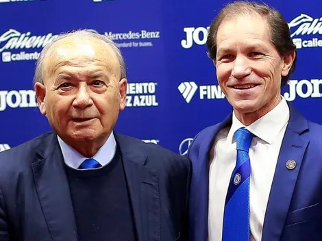 Jaime Ordiales entrega respaldo de Cruz Azul a Robert Dante Siboldi