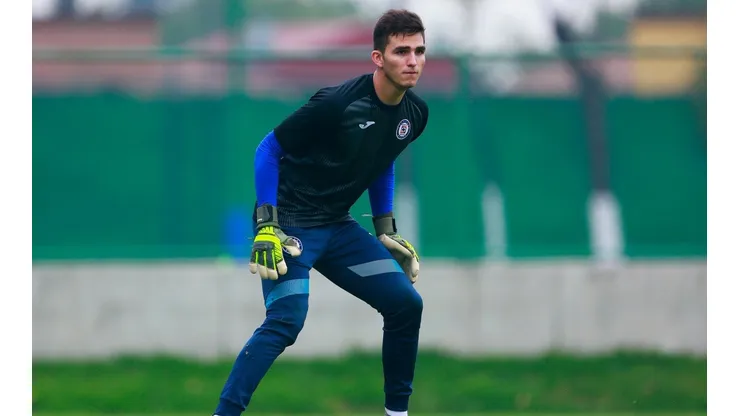 Cruz Azul anunció las altas médicas de dos futbolistas