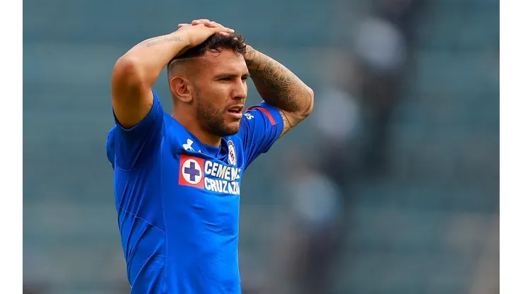 Walter Montoya dispara contra Cruz Azul: "Me arrepiento de mi paso por México"