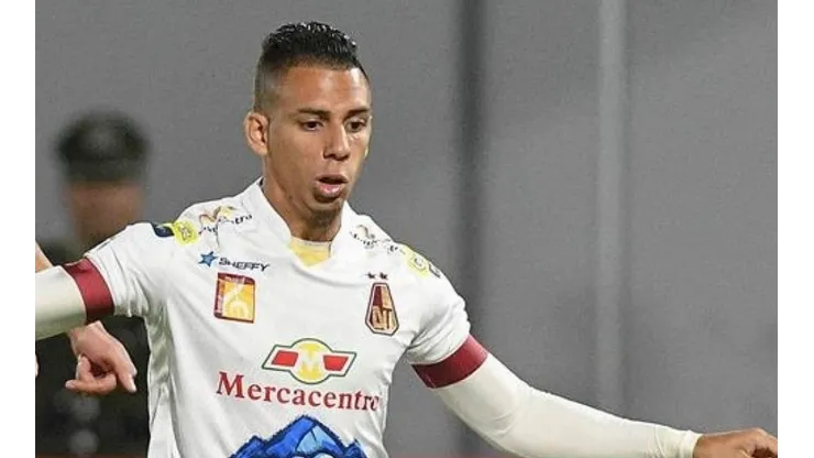 Se retrasa la llegada de Castro a Cruz Azul.