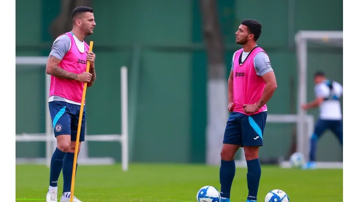 SanCadilla dispara contra Édgar Méndez por su poca disciplina para con Cruz Azul