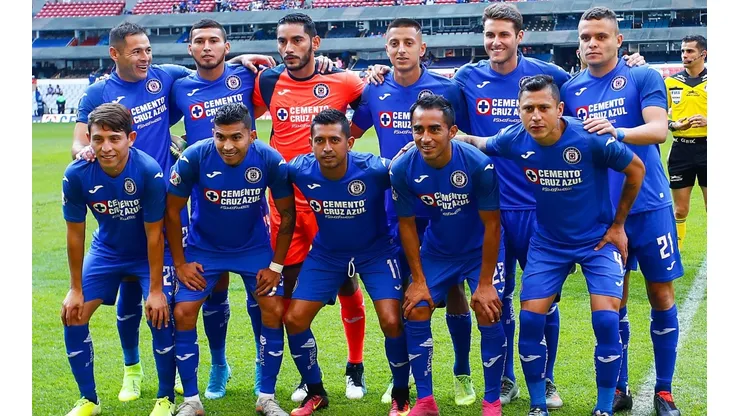 Cruz Azul, entre los dos equipos que más mexicanos alinearon en la Jornada 1