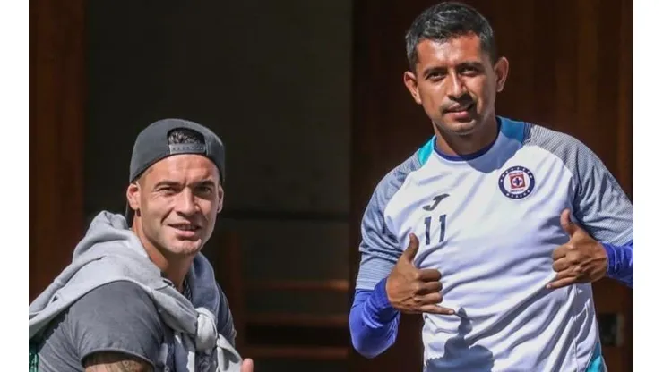 Milton Caraglio sigue su recuperación en La Noria y visita a sus compañeros