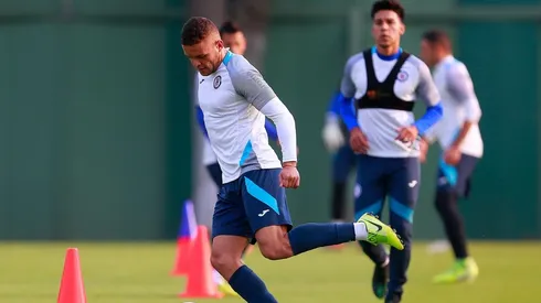 ¿Puede Cruz Azul buscar a un "9" en el extranjero para el Clausura 2020?