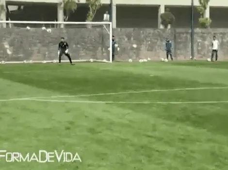 Orbelín Pineda anota un golazo en el entrenamiento de Cruz Azul